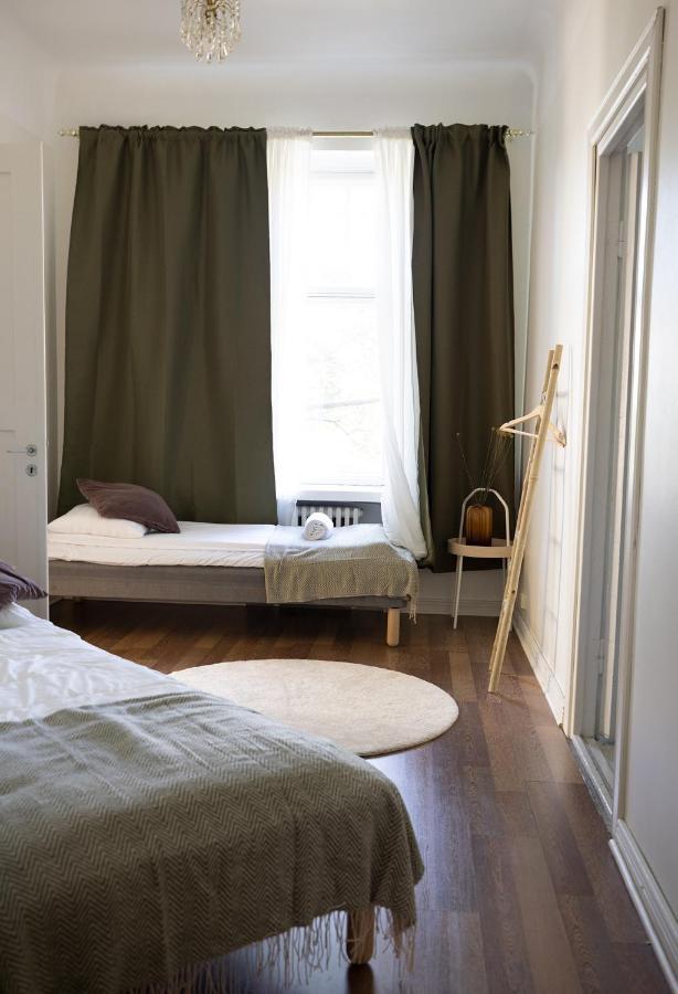 2Ndhomes City Center 2Br Apartment By The Finnish National Theatre With Balcony And Park View Helsinki Dış mekan fotoğraf