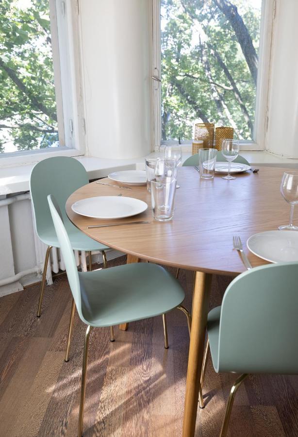 2Ndhomes City Center 2Br Apartment By The Finnish National Theatre With Balcony And Park View Helsinki Dış mekan fotoğraf